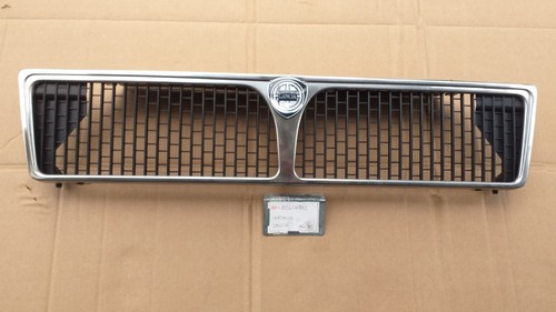82418752 griglia mascherina - -,